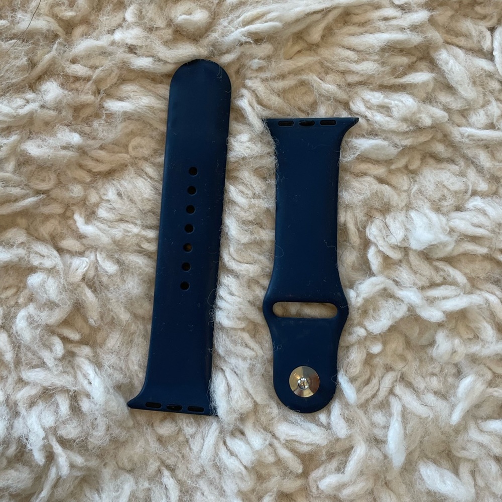 🎯 3 for $15 🎯 42/44mm Midnight blue Apple Watch silicone band s/m